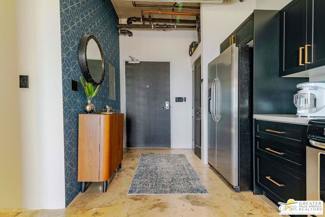 825 E 4th Street 508, Los Angeles, CA 90013