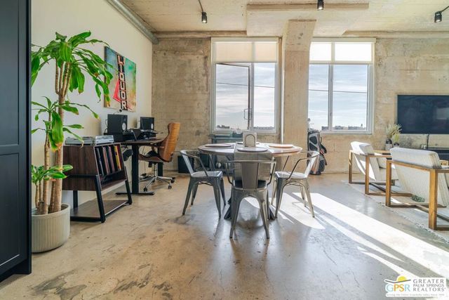 825 E 4th Street 508, Los Angeles, CA 90013