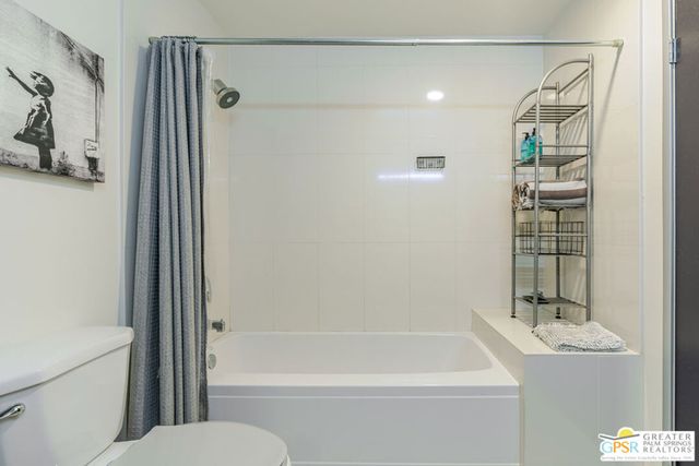 825 E 4th Street 508, Los Angeles, CA 90013