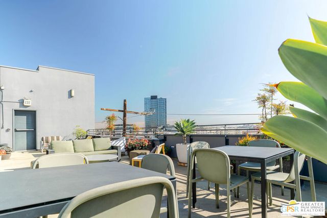 825 E 4th Street 508, Los Angeles, CA 90013