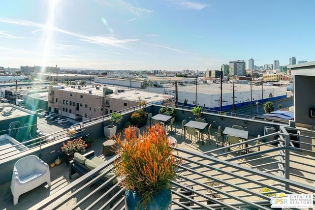 825 E 4th Street 508, Los Angeles, CA 90013