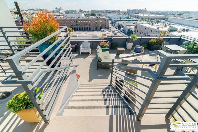 825 E 4th Street 508, Los Angeles, CA 90013