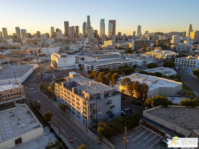 825 E 4th Street 508, Los Angeles, CA 90013