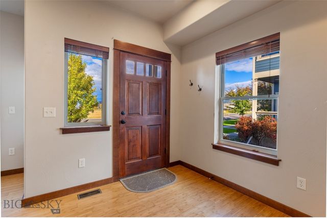 3341 N 27th 26, Bozeman, MT 59718