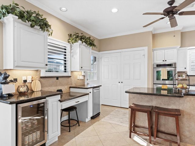 12815 Apple Forest Trail, Houston, TX 77065