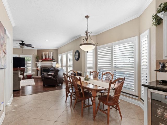 12815 Apple Forest Trail, Houston, TX 77065