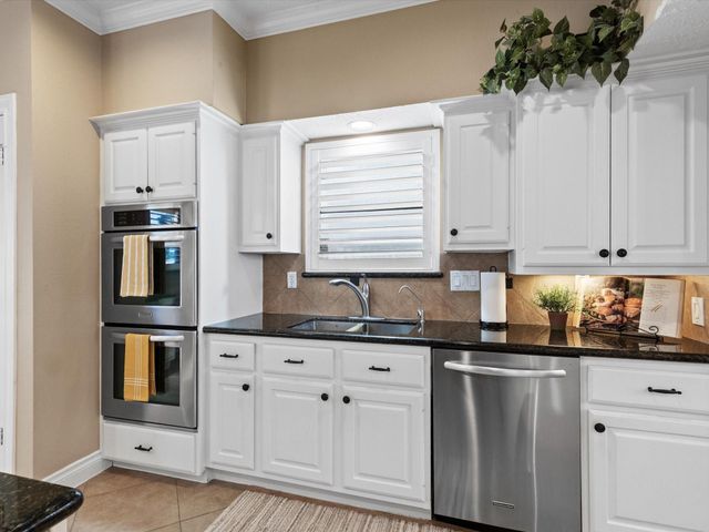 12815 Apple Forest Trail, Houston, TX 77065