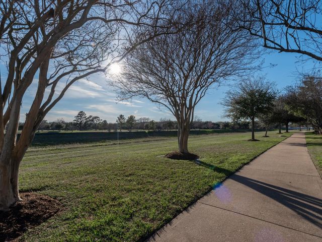 12815 Apple Forest Trail, Houston, TX 77065