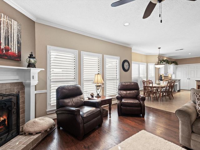 12815 Apple Forest Trail, Houston, TX 77065