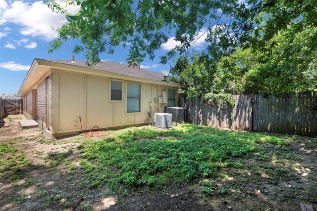 6624 S Creek Drive, Fort Worth, TX 76133