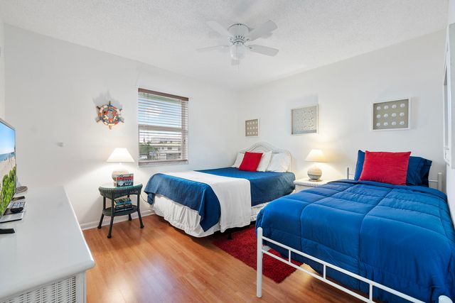1968 NE 3rd Street 1, Deerfield Beach, FL 33441