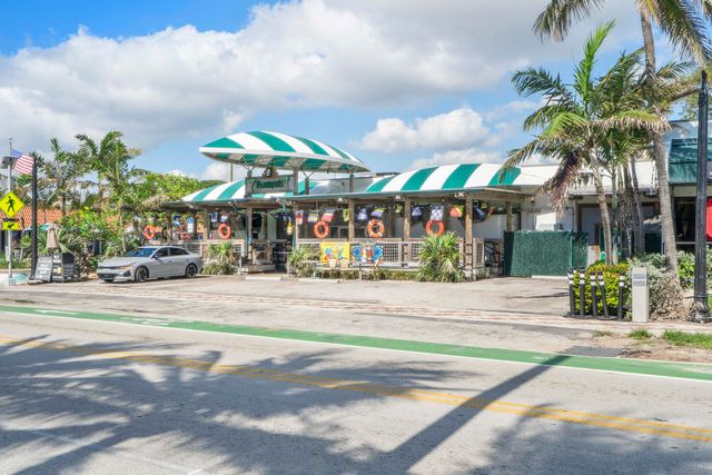 1968 NE 3rd Street 1, Deerfield Beach, FL 33441