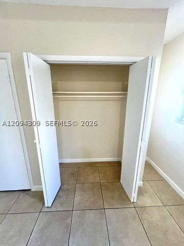 690 NE 85th St 1D, Miami, FL 33138