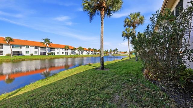 4278 MADEIRA COURT 3327, Sarasota, FL 34233