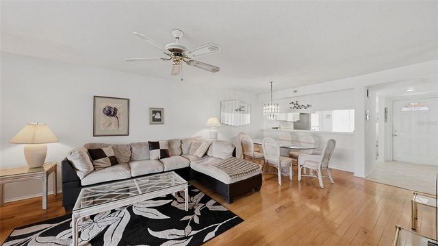 4278 MADEIRA COURT 3327, Sarasota, FL 34233