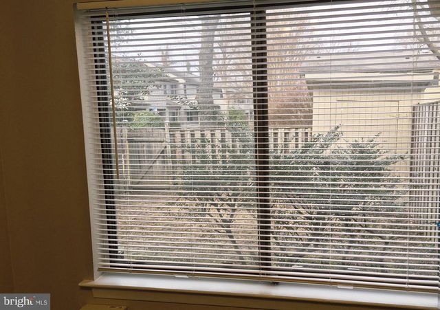 1041 CEDAR RIDGE CT, Annapolis, MD 21403