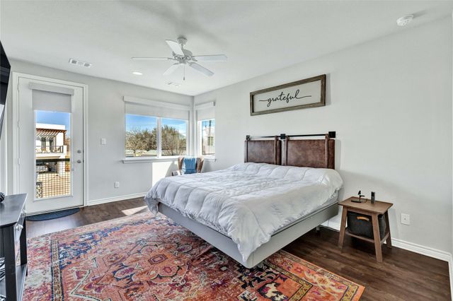 101 Crossroads Circle, Westworth Village, TX 76114