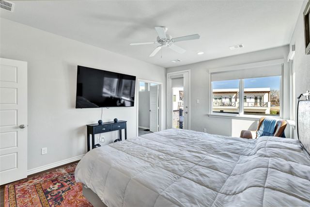 101 Crossroads Circle, Westworth Village, TX 76114