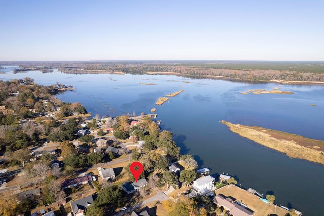 1822 Mallard Circle, Moncks Corner, SC 29461