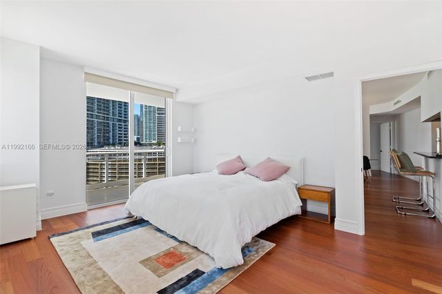 901 Brickell Key Blvd 1609, Miami, FL 33131