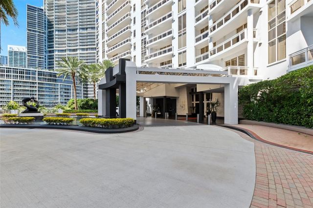 901 Brickell Key Blvd 1609, Miami, FL 33131