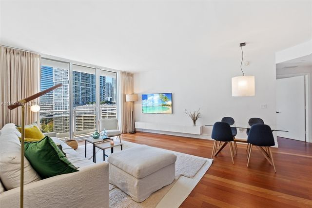 901 Brickell Key Blvd 1609, Miami, FL 33131