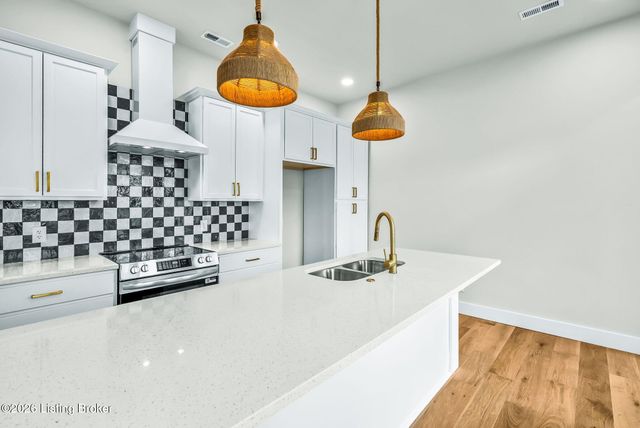 639 Rubel Ave, Louisville, KY 40204