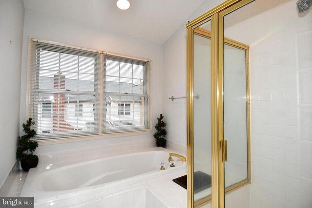 237 BLAZE CLIMBER WAY, Rockville, MD 20850