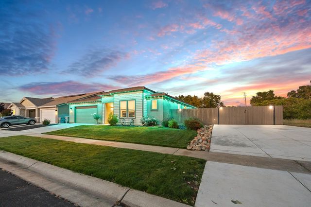 663 Atherton Way, Plumas Lake, CA 95961