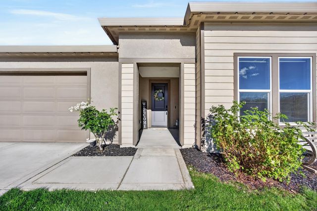 663 Atherton Way, Plumas Lake, CA 95961