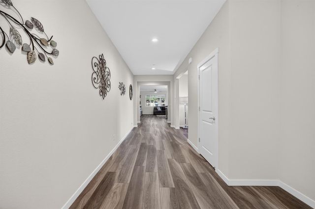 663 Atherton Way, Plumas Lake, CA 95961