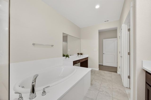663 Atherton Way, Plumas Lake, CA 95961