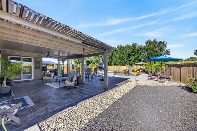 663 Atherton Way, Plumas Lake, CA 95961