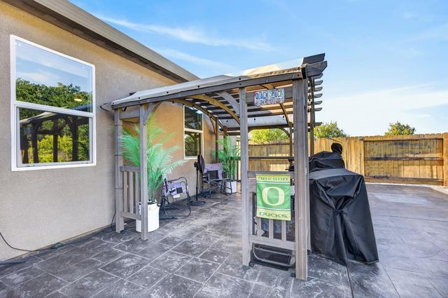 663 Atherton Way, Plumas Lake, CA 95961