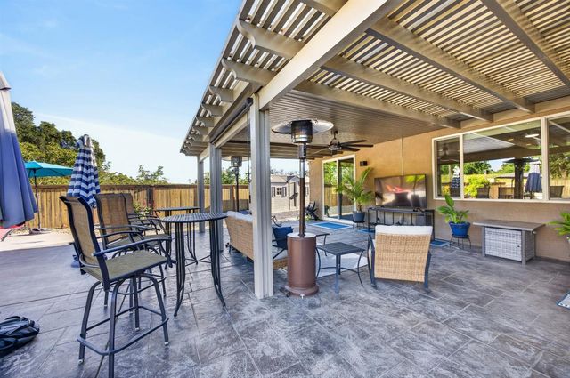 663 Atherton Way, Plumas Lake, CA 95961
