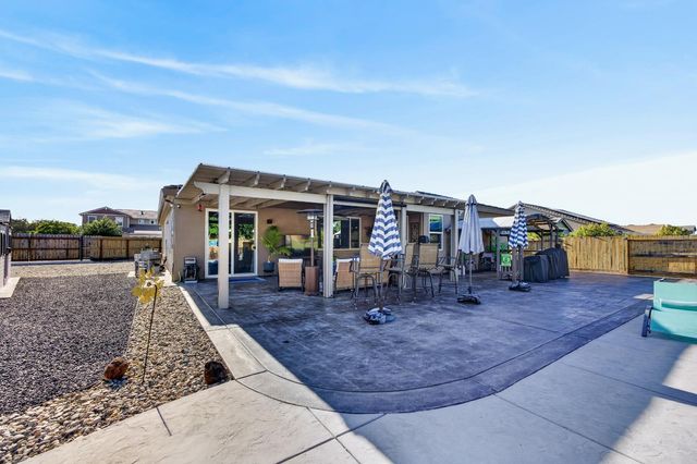 663 Atherton Way, Plumas Lake, CA 95961