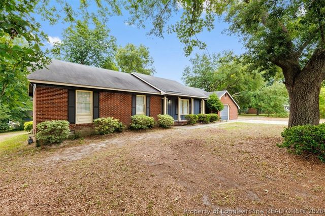 2053 Lothbury Drive, Fayetteville, NC 28304
