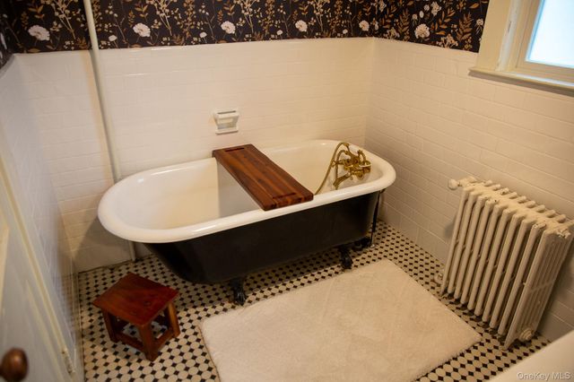 3 Carman Street, Patchogue, NY 11772