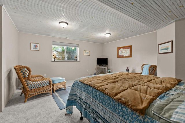 1841 MARTINGALE LANE, Neenah, WI 54956