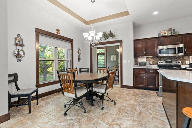 1841 MARTINGALE LANE, Neenah, WI 54956