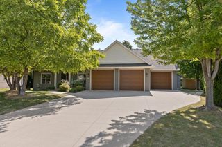 1841 MARTINGALE LANE, Neenah, WI 54956