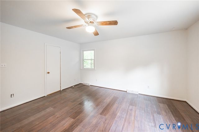 9016 Robin Rd, Disputanta, VA 23842