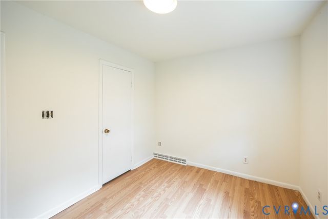 9016 Robin Rd, Disputanta, VA 23842