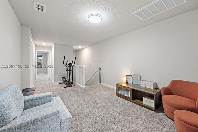 1616 Lindley St, Mangonia Park, FL 33407