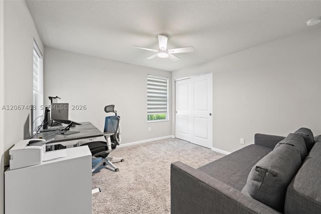 1616 Lindley St, Mangonia Park, FL 33407