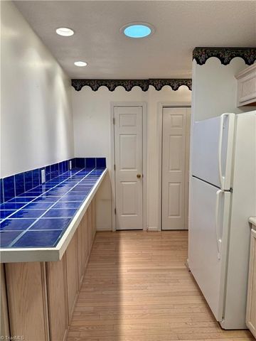 152 Wyndham Court, High Point, NC 27265