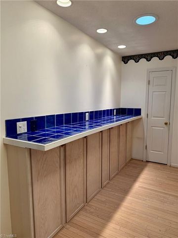 152 Wyndham Court, High Point, NC 27265