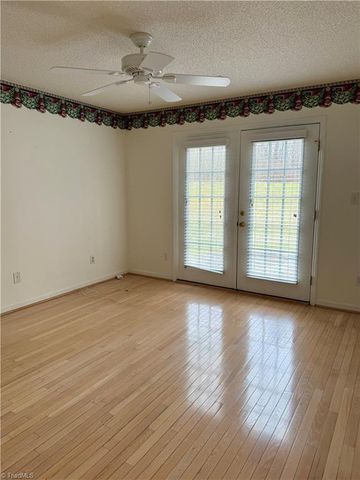 152 Wyndham Court, High Point, NC 27265