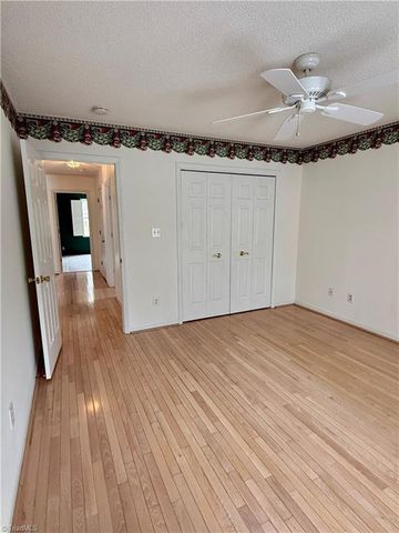 152 Wyndham Court, High Point, NC 27265