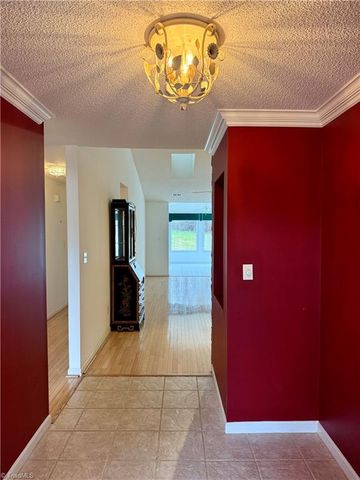 152 Wyndham Court, High Point, NC 27265